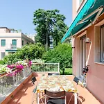 Joivy Stylish Flat Terrace