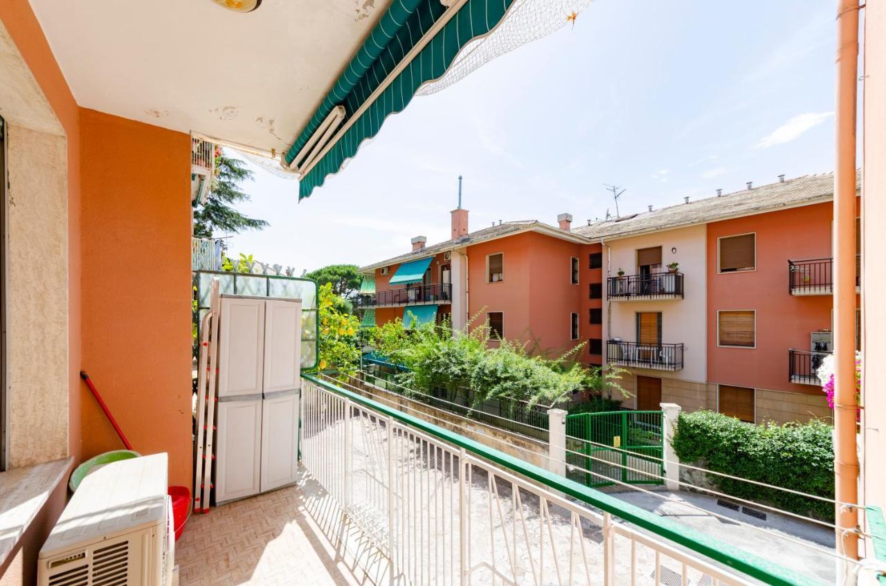 Joivy Stylish Flat Terrace Apartment *