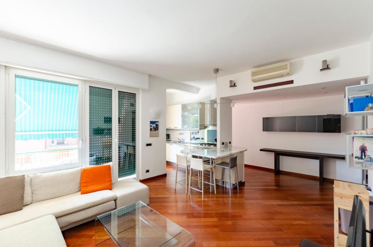 Joivy Stylish Flat Terrace Genua