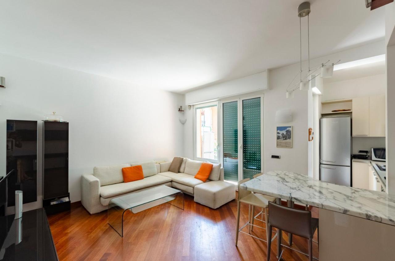 Joivy Stylish Flat Terrace Apartment Genua