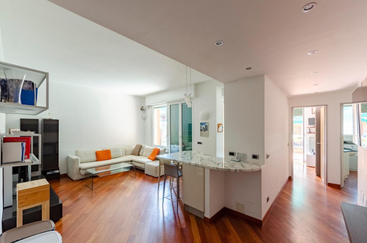 Apartment Joivy Stylish Flat Terrace
