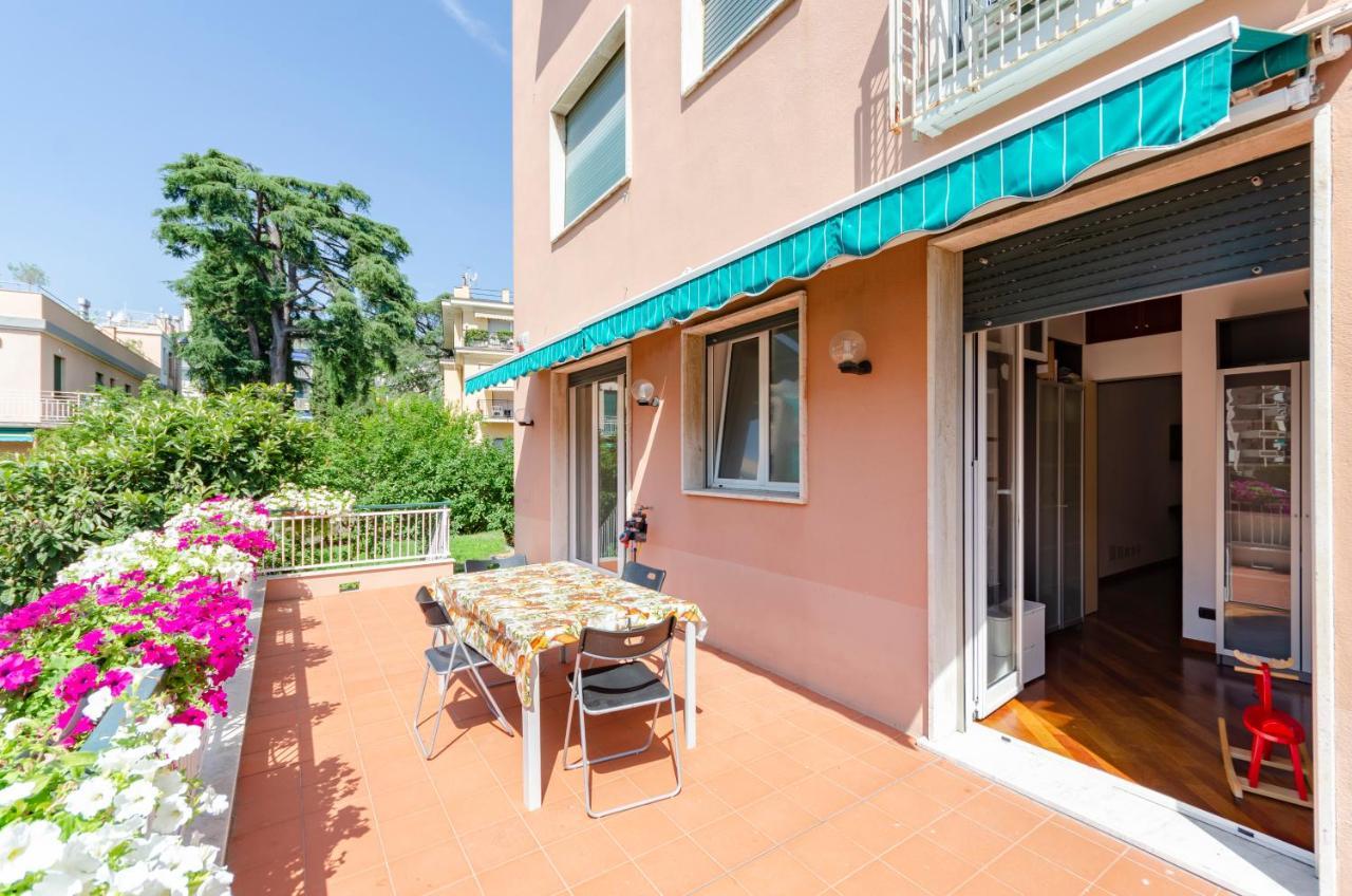 Apartment Joivy Stylish Flat Terrace Genua